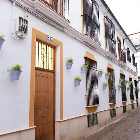 El Embrujo De Apartment